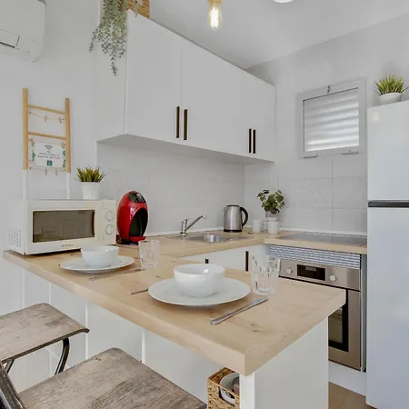 Апартаменты Vistamarina B308 By Ivi Real Estate Торремолинос